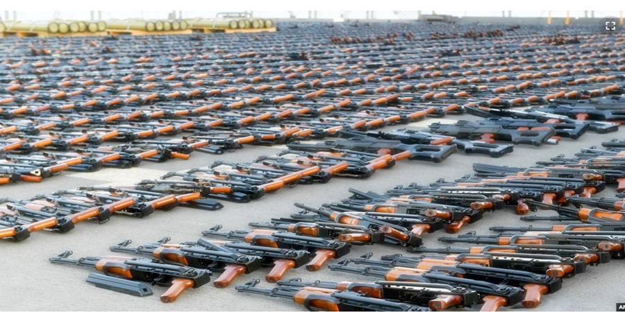 Armas apreendidas por patrulhas navais francesas perto da costa do Iêmen, 1º de fevereiro de 2023